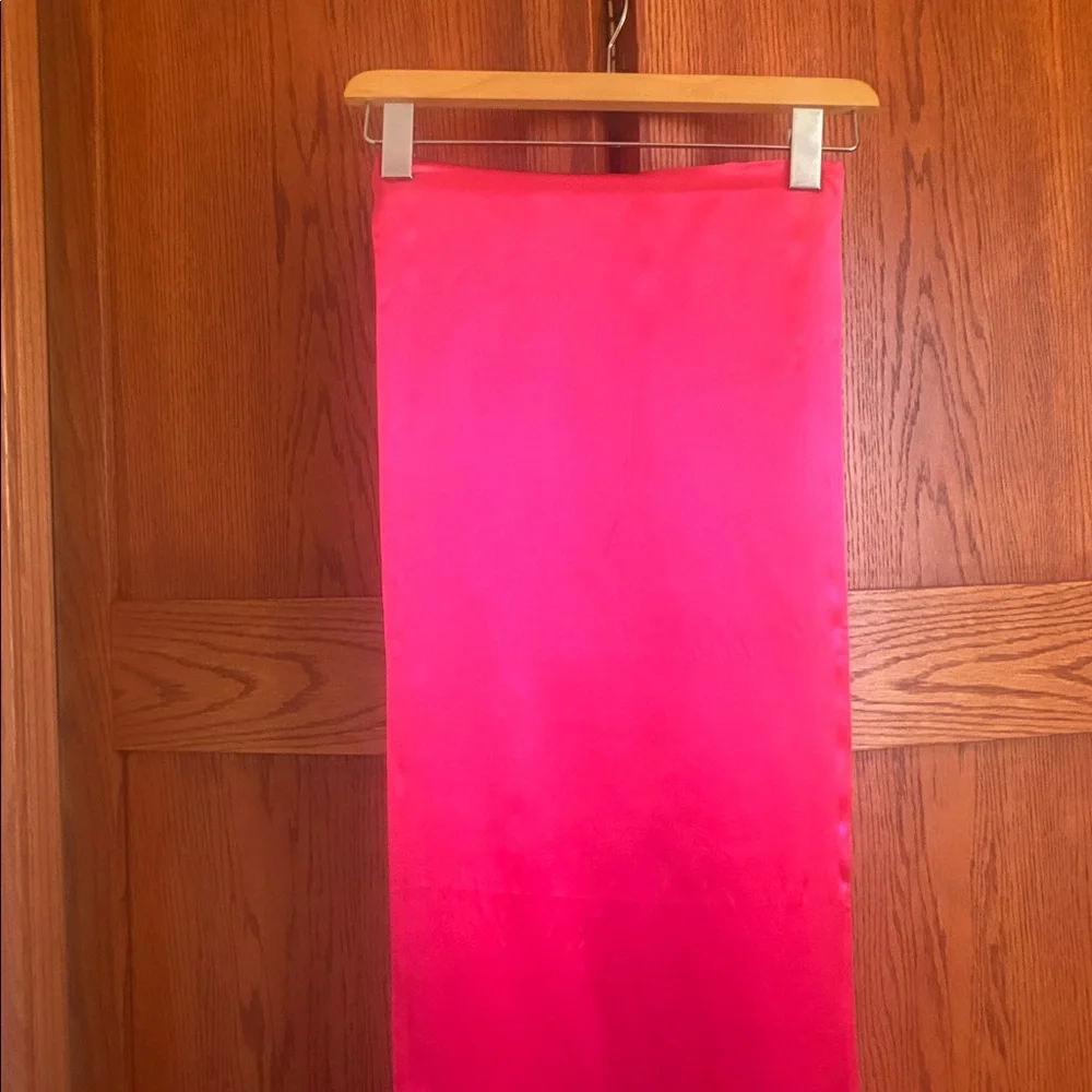 NWT - 100% Silk Barrieri 52” x12” Scarf - Picture 4 of 7